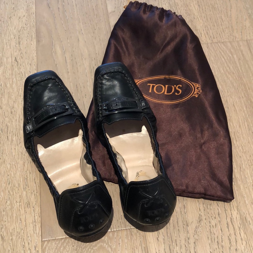 Foldable Tod’s flats
